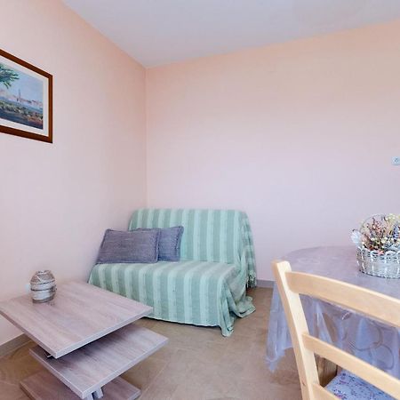 Apartments Marijana Banjol Luaran gambar