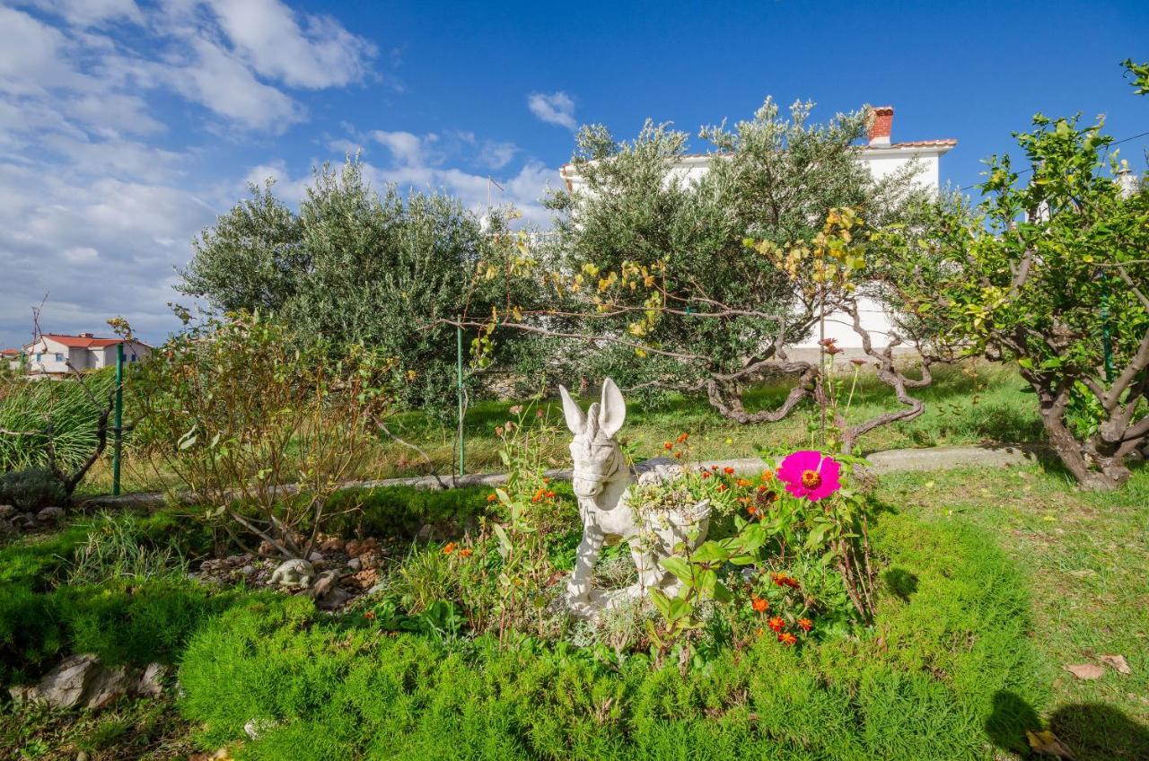 Apartments Marijana Banjol Luaran gambar