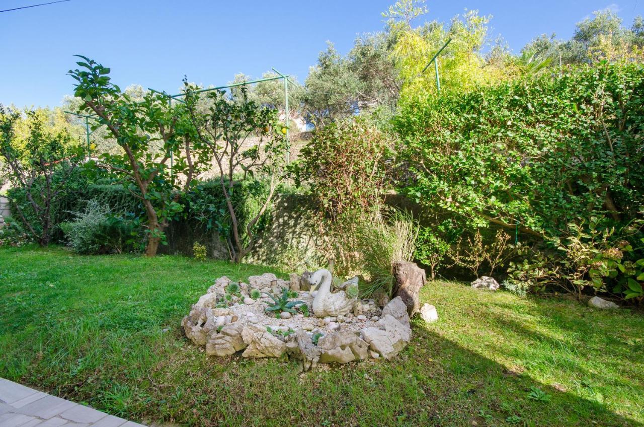 Apartments Marijana Banjol Luaran gambar